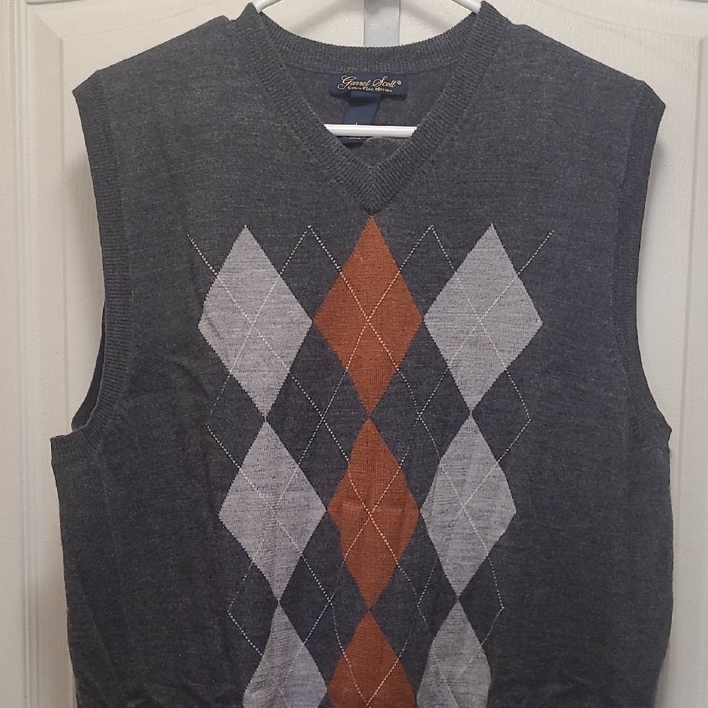 Gray Argyle Sweater Vest Size L